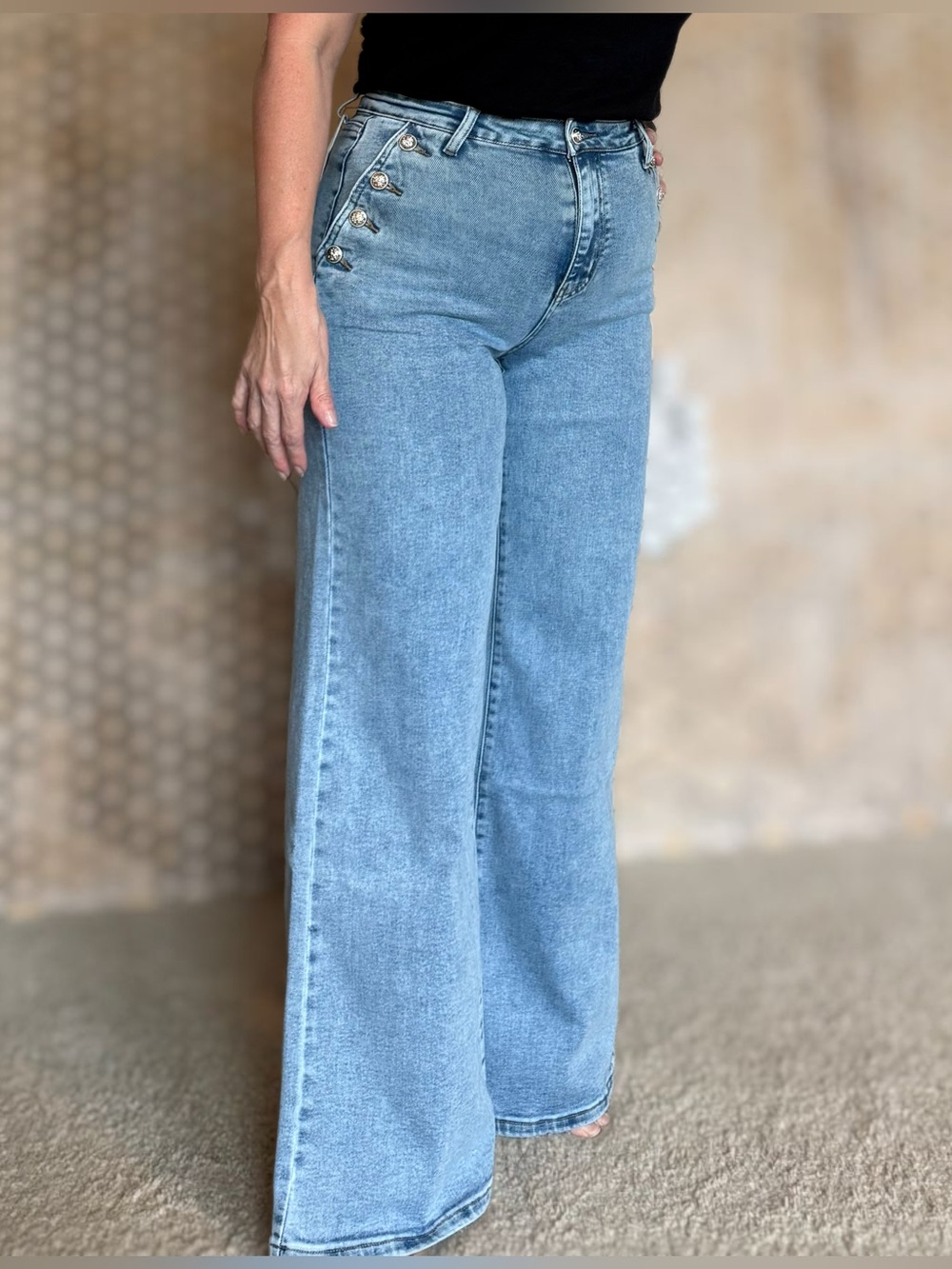 High-Rise Light Blue Wide-Leg Jeans with Side Button Detail - Picture 2 of 16